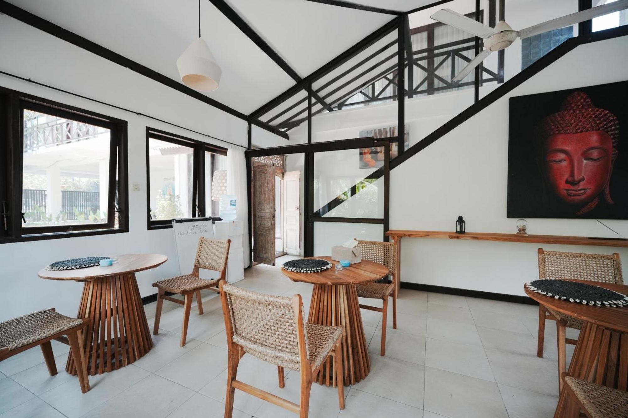 Sattva Yoga Retreat Villas Canggu Esterno foto